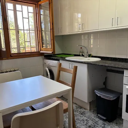 Appartement Bosquet - Casa De Invitados Adosada A Casa Familiar