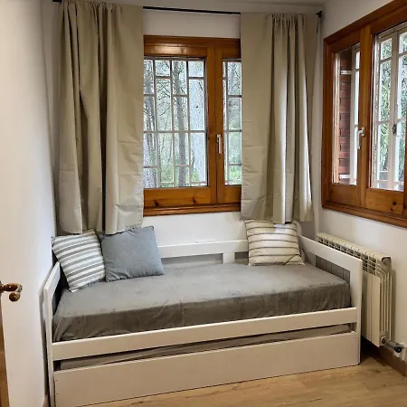 Bosquet - Casa De Invitados Adosada A Casa Familiar Corbera de Llobregat