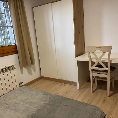 Appartement Bosquet - Casa De Invitados Adosada A Casa Familiar Corbera de Llobregat